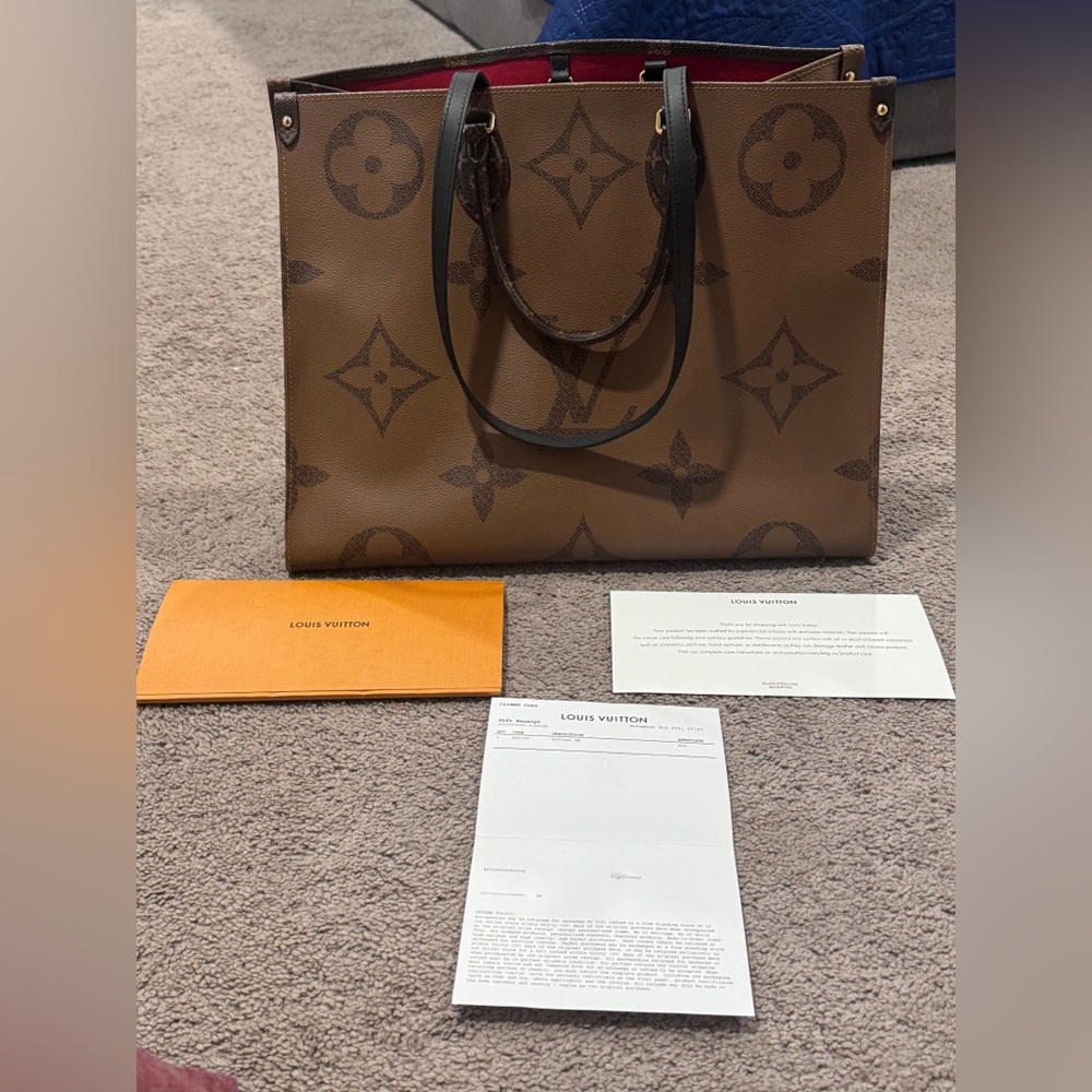 Louis Vuitton On the Go GM